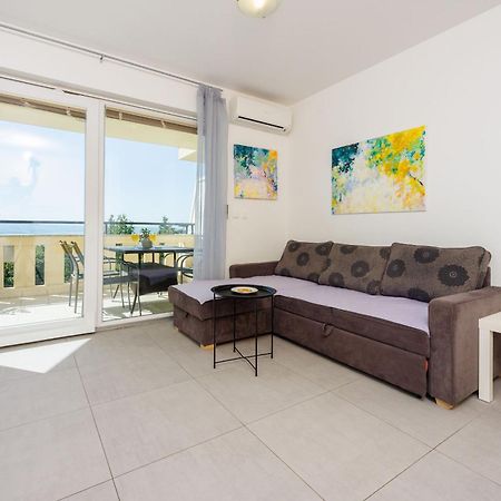 Apartments Petak Novi Драмаль Экстерьер фото