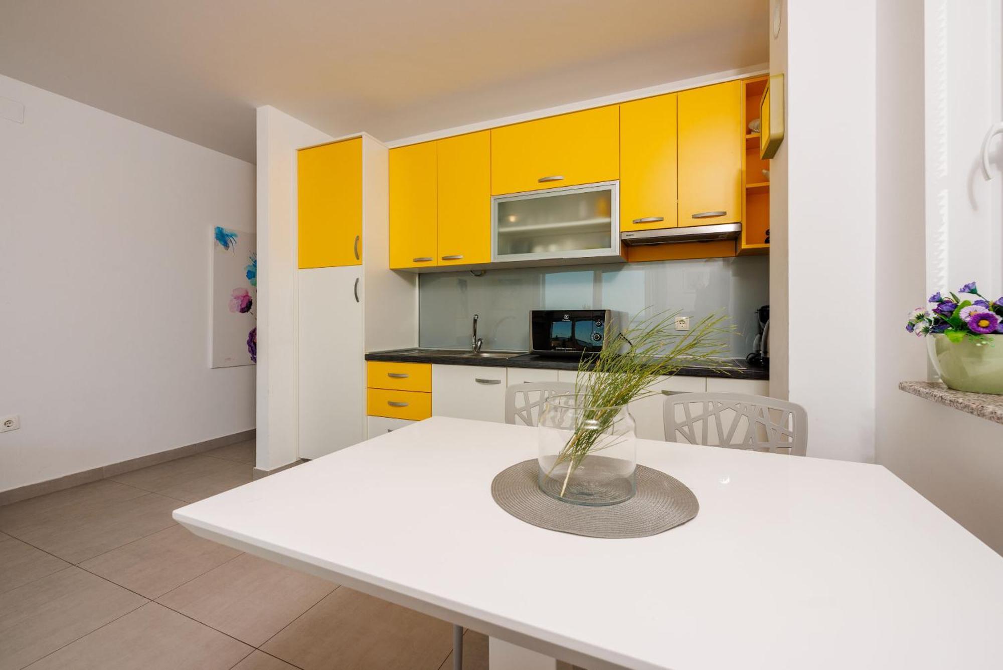 Apartments Petak Novi Драмаль Экстерьер фото